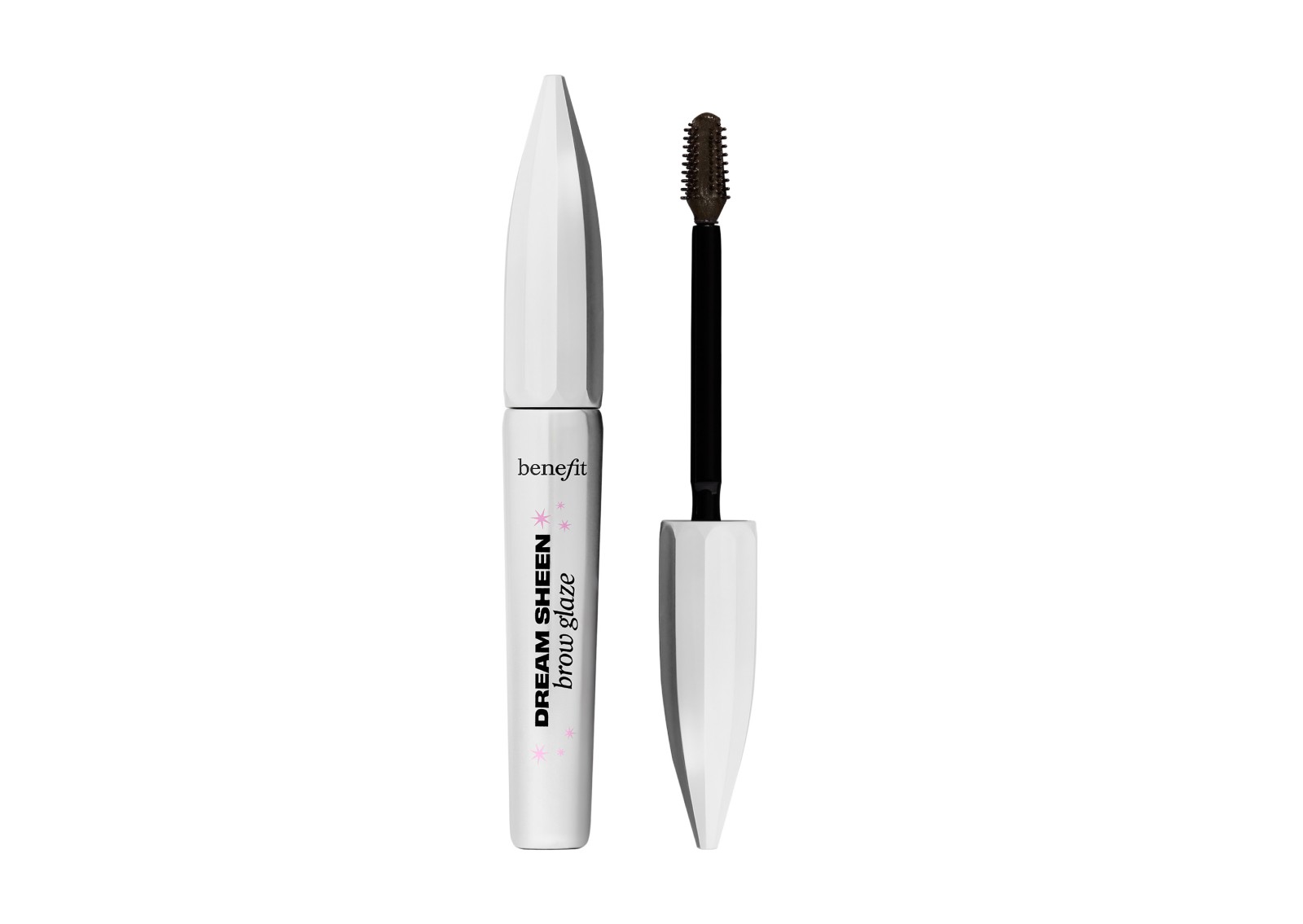 إشراقة صيفيّة لا تُقاوم بـ3 خطوات مع Benefit Cosmetics
