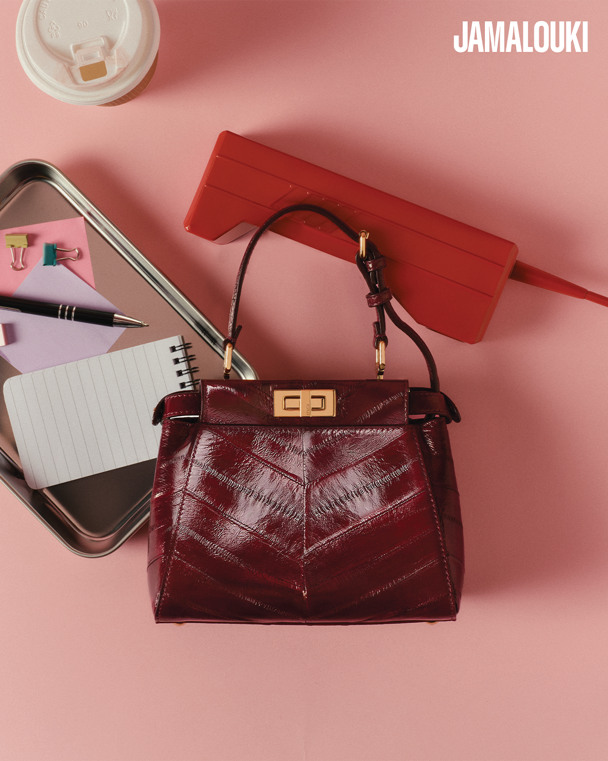 حقائب FENDI تكشف عن شخصيّاتها المتعدّدة في جلسة تصوير خاصّة