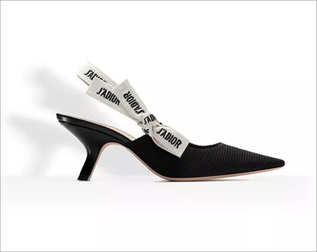 حذاء الأسبوع: تصميم J’adior من Dior كلاسيكيّ عصريّ في آنٍ واحد