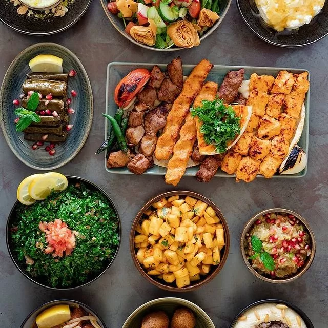 أفضل 10 مطاعم عائلية في جدة ترضي كافة الأذواق
