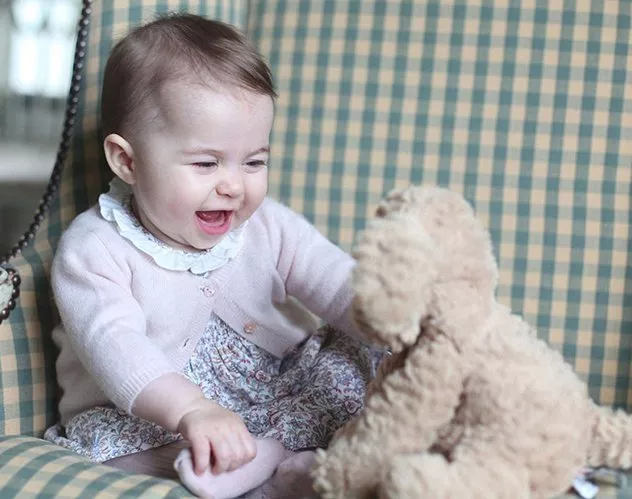 Kate Middleton تنشر صوراً جديدة لابنتها الأميرة شارلوت