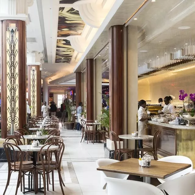 أفضل 10 مطاعم تقدّم فرنش توست في الامارات