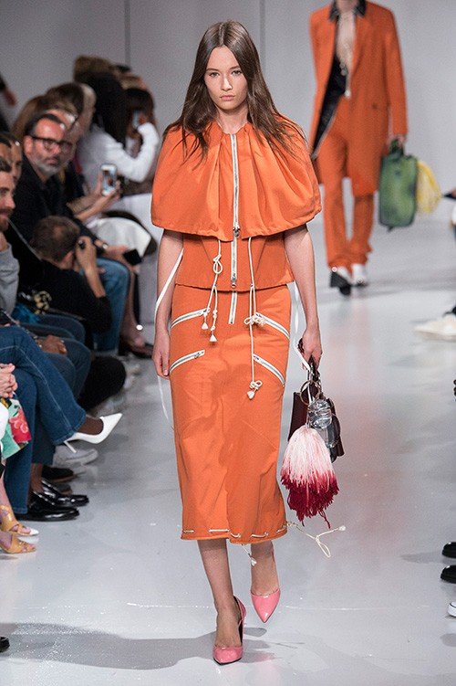 عرض أزياء Calvin Klein لربيع 2018، خلال أسبوع الموضة في نيويورك