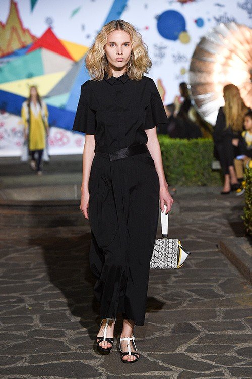 عرض أزياء Vionnet لربيع 2018، خلال أسبوع الموضة في باريس