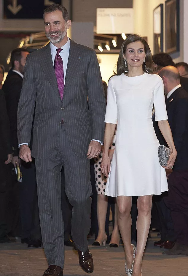 تناغم ساحر بين إطلالات Queen Letizia والسيّدة الأولى للأرجنتين Juliana Awada في مدريد