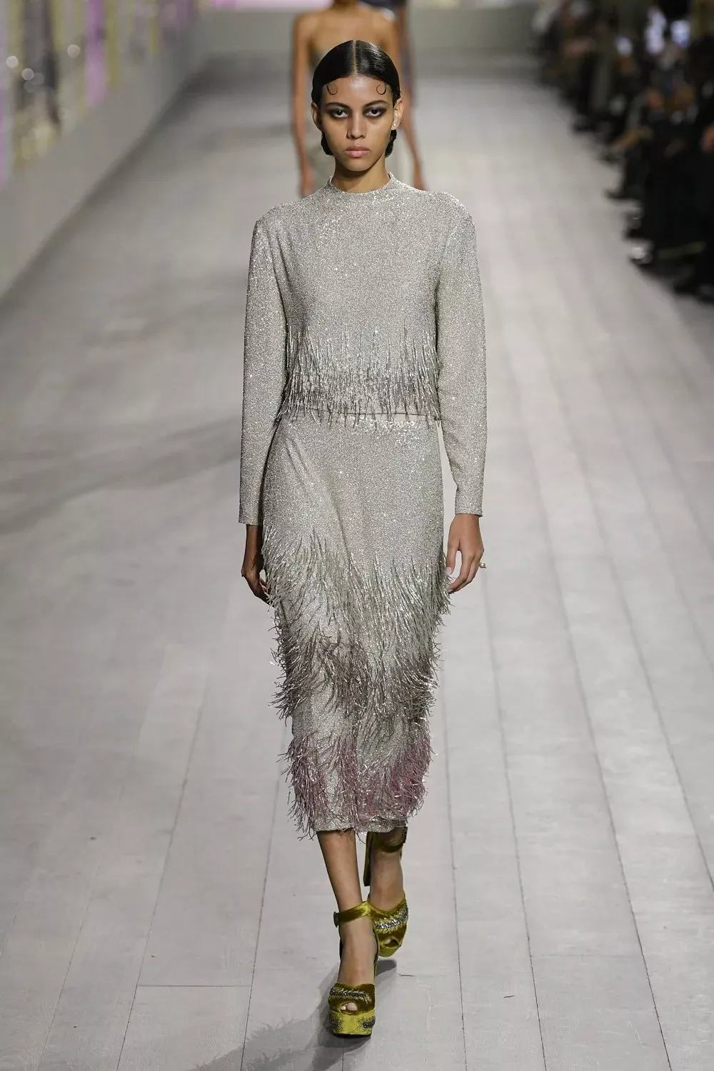 مجموعة Dior للخياطة الراقية لربيع 2023 تكرّم حقبة العشرينيات بكلّ تفاصيلها