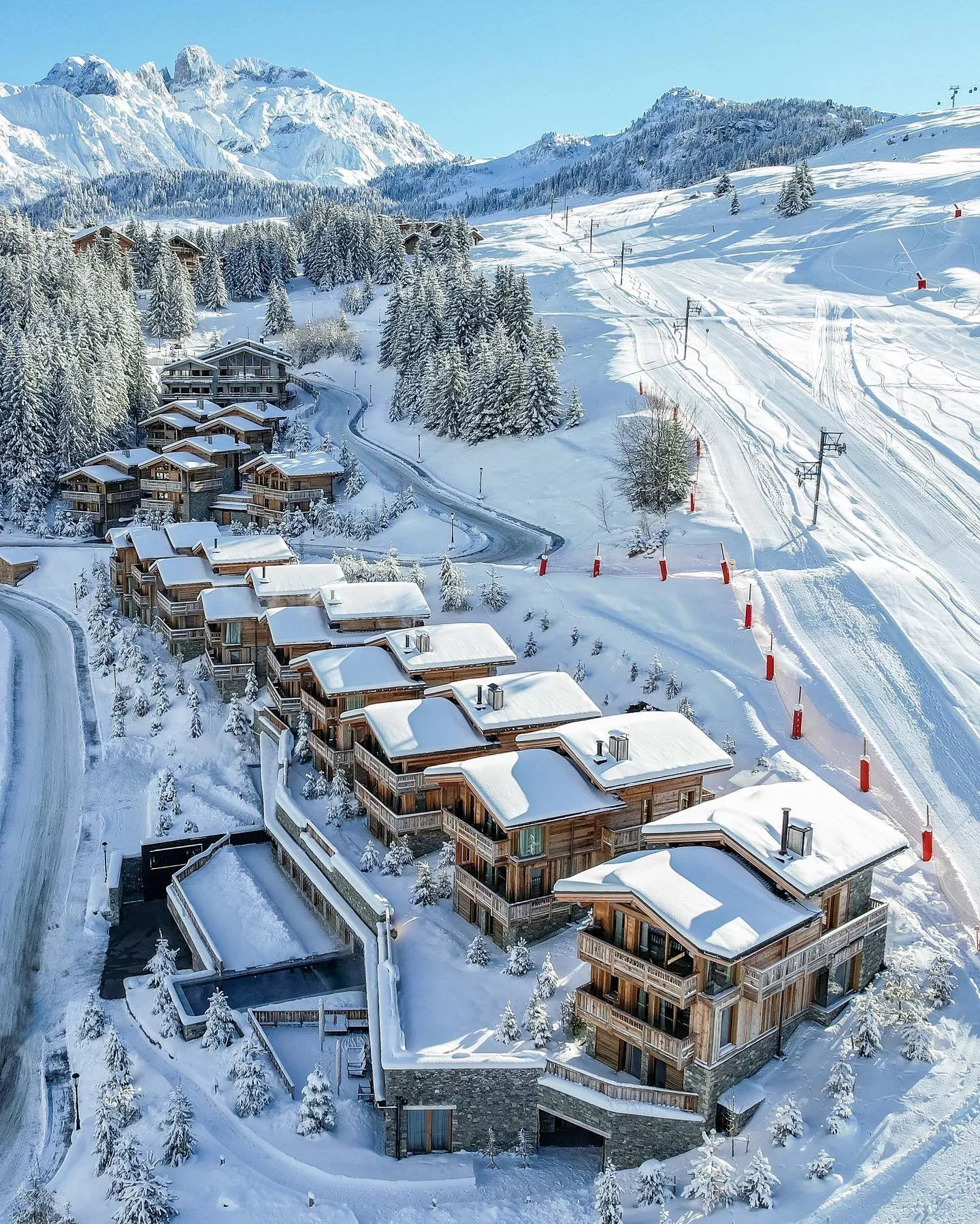 افضل فنادق تزلج ومنتجعات جبلية حول العالم تستحق زيارتها في الشتاء