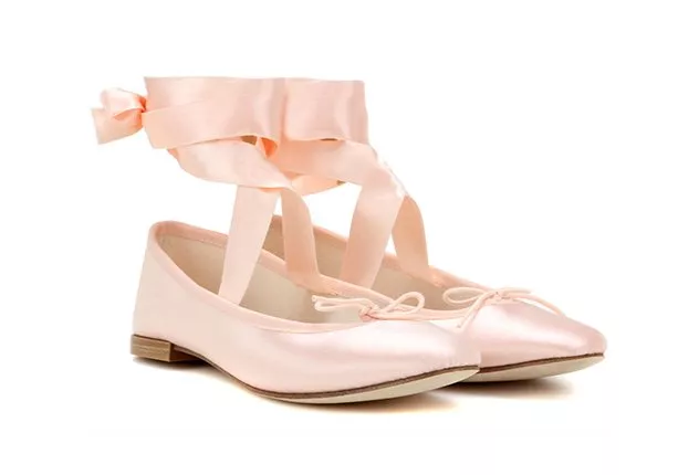 10 أحذية عصريّة ومريحة مستوحاة من تصاميم راقصة الباليه