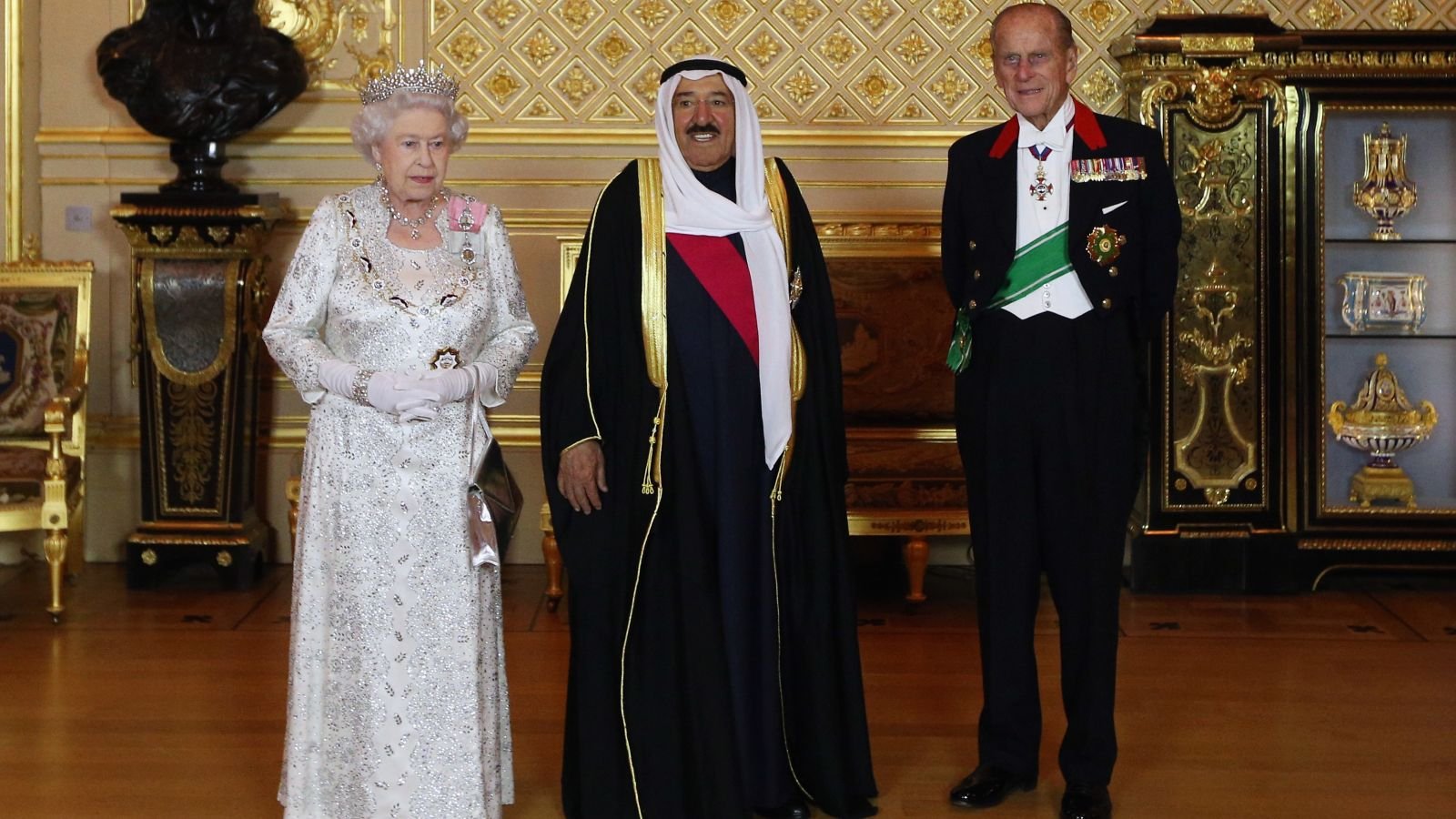 الملكة اليزابيث في الكويت