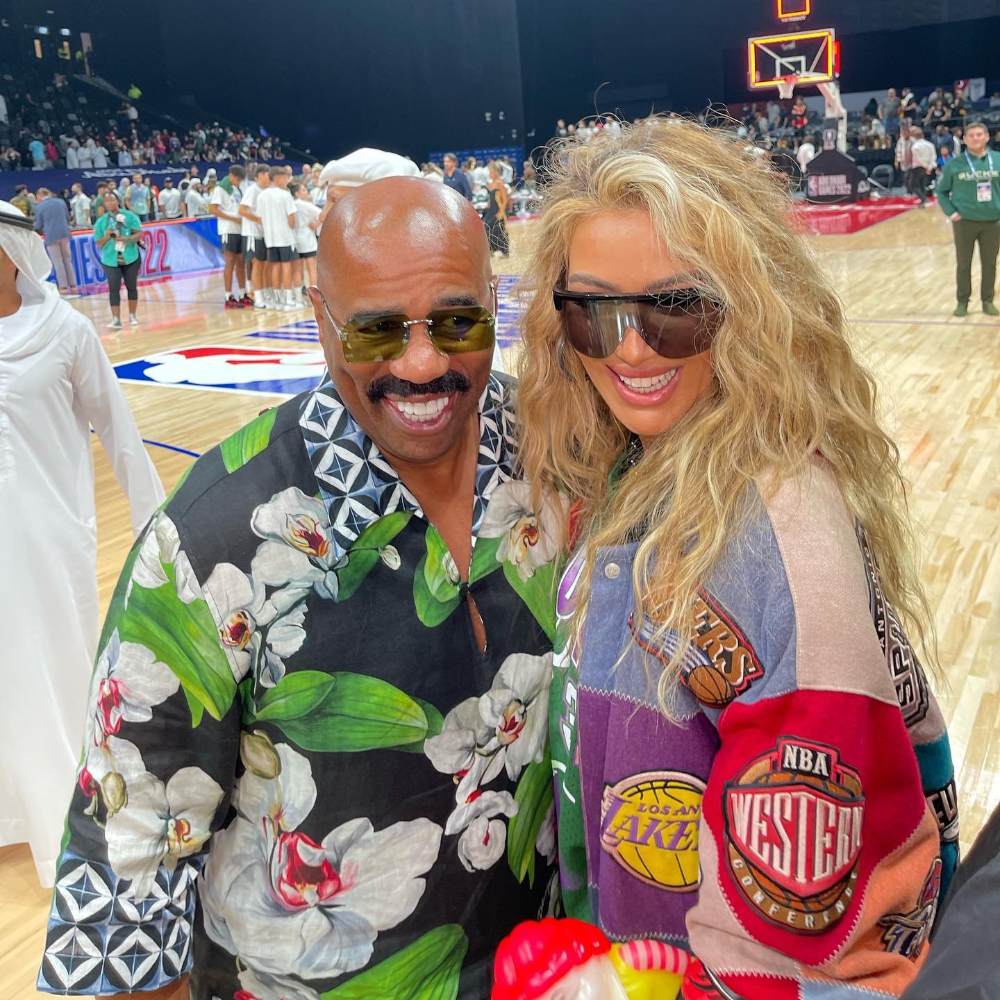 مايا دياب وSteve Harvey في مباريات NBA ابو ظبي