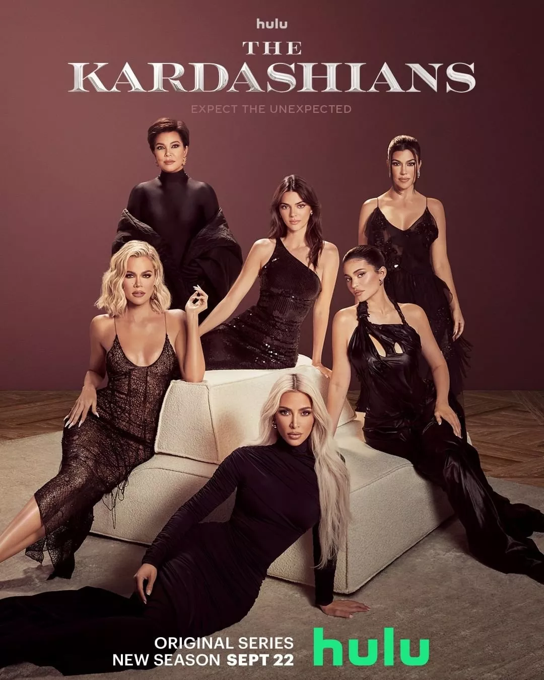 الكشف عن بوستر الموسم الثاني من برنامج The Kardashians