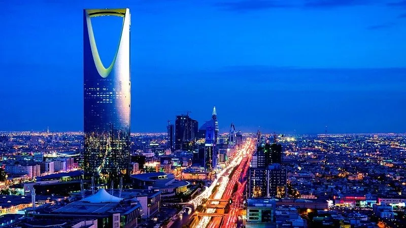 موعد إجازة عيد الفطر 2022 للقطاعين الحكومي والخاص في السعودية