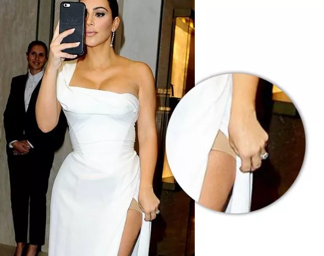 Kim Kardashian تتنقّل بين لندن وروما في إطلالاتٍ لافتة