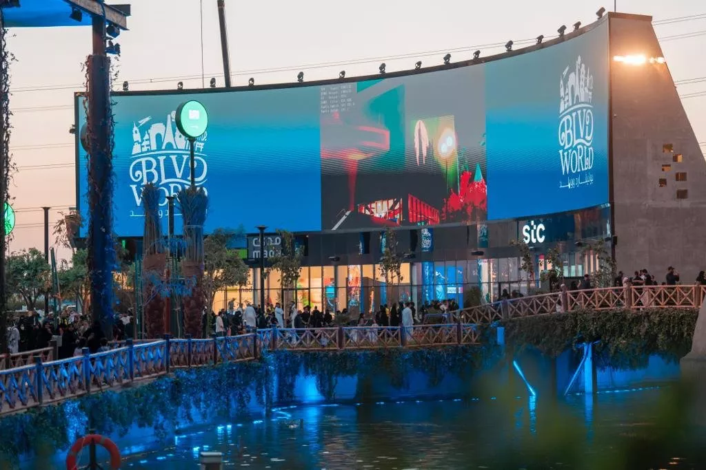 صور افتتاح بوليفارد وورلد في موسم الرياض 2022: ألعاب نارية، طائرات درون وعروض مميّزة