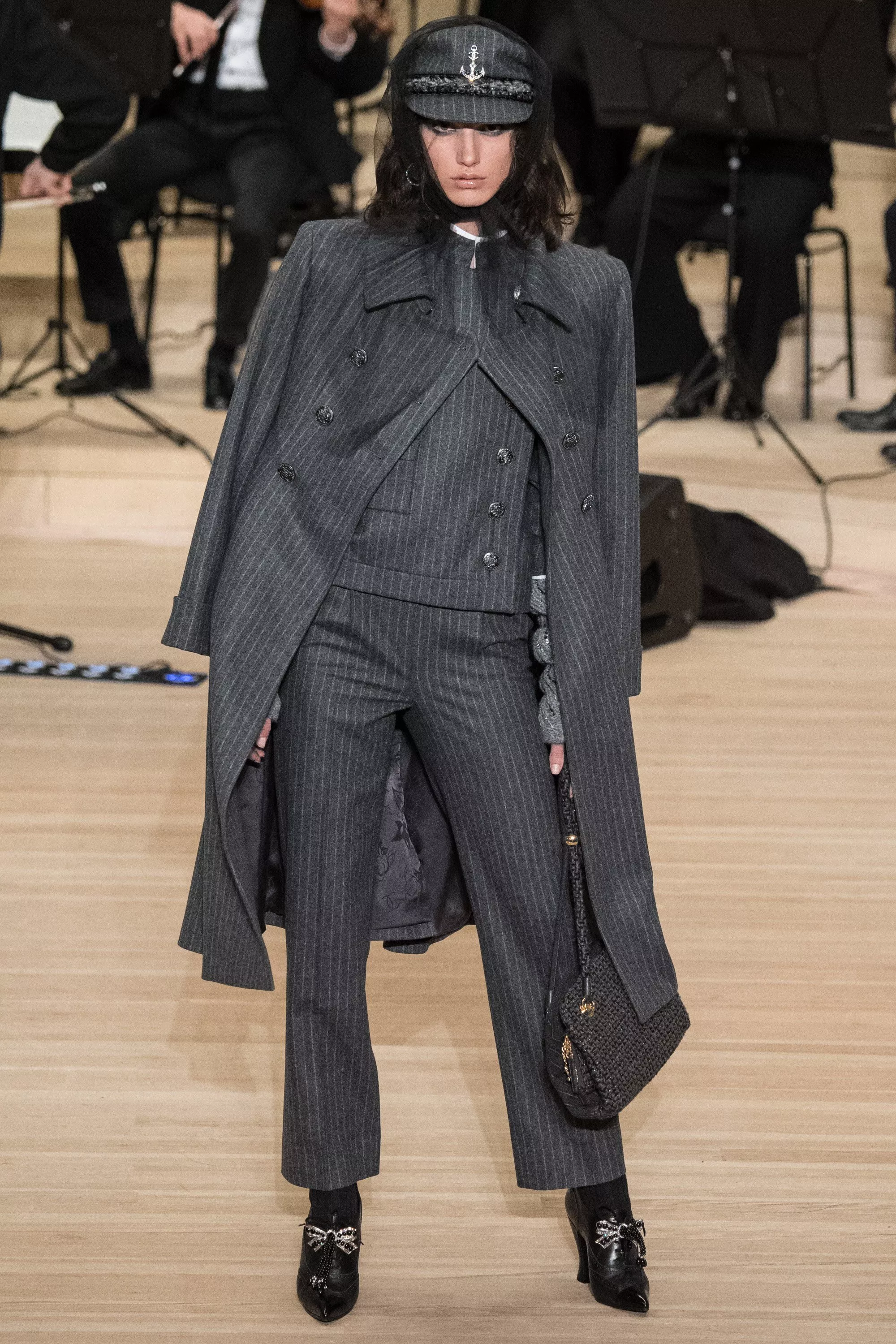 مجموعة Chanel Métiers d’Art التحضيريّة لخريف 2018: عودة إلى جذور Karl Lagerfeld الألمانيّة