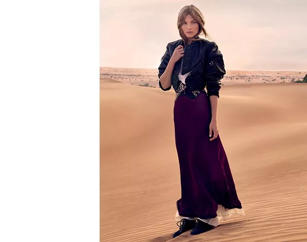 بالصور، أجمل تصاميم مجموعة Louis Vuitton كروز 2016 في صحراء دبي