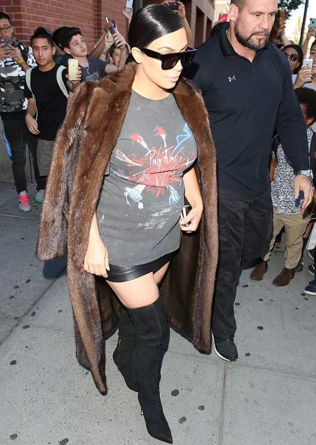 Kim Kardashian بإطلالتين غير موفّقتين في نيويورك