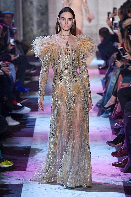 عرض أزياء Elie Saab لربيع 2018