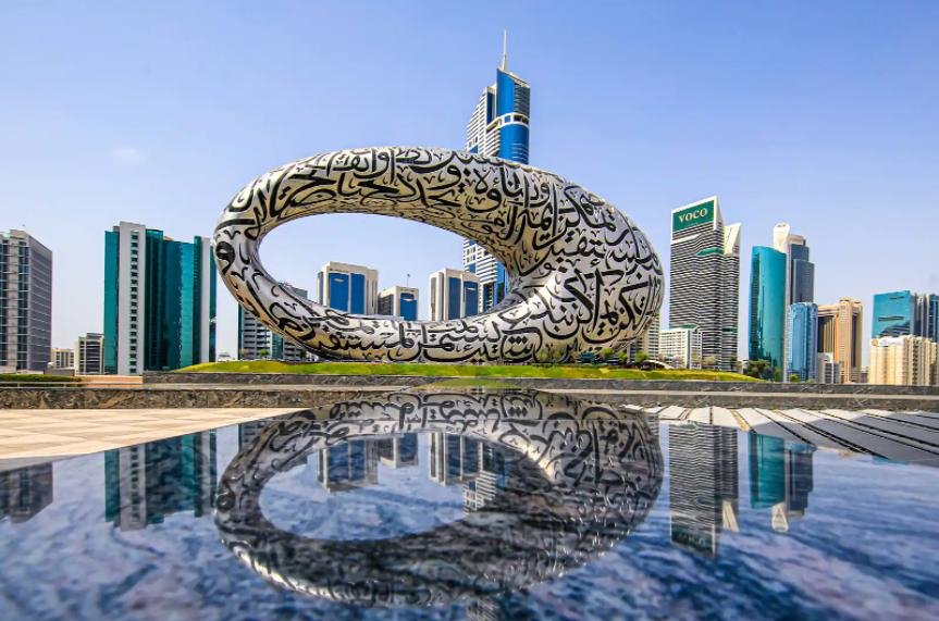 متحف المستقبل دبي الامارات