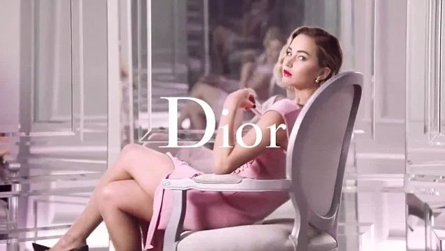 Jennifer Lawrence  جذّابة في إعلان Dior  الجديد