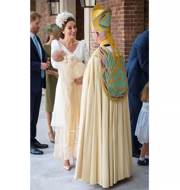 حفل عماد الأمير لويس: كيف أطلّت كيت ميدلتون وميغان ماركل ولماذا لم تحضر الملكة إليزابيث؟