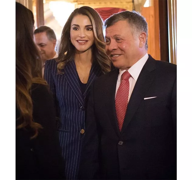 الملكة رانيا في الولايات المتحدة: إطلالات مليئة بالأناقة والأنوثة