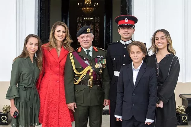 9 أمور لا تعرفينها عن الملكة رانيا كوالدة