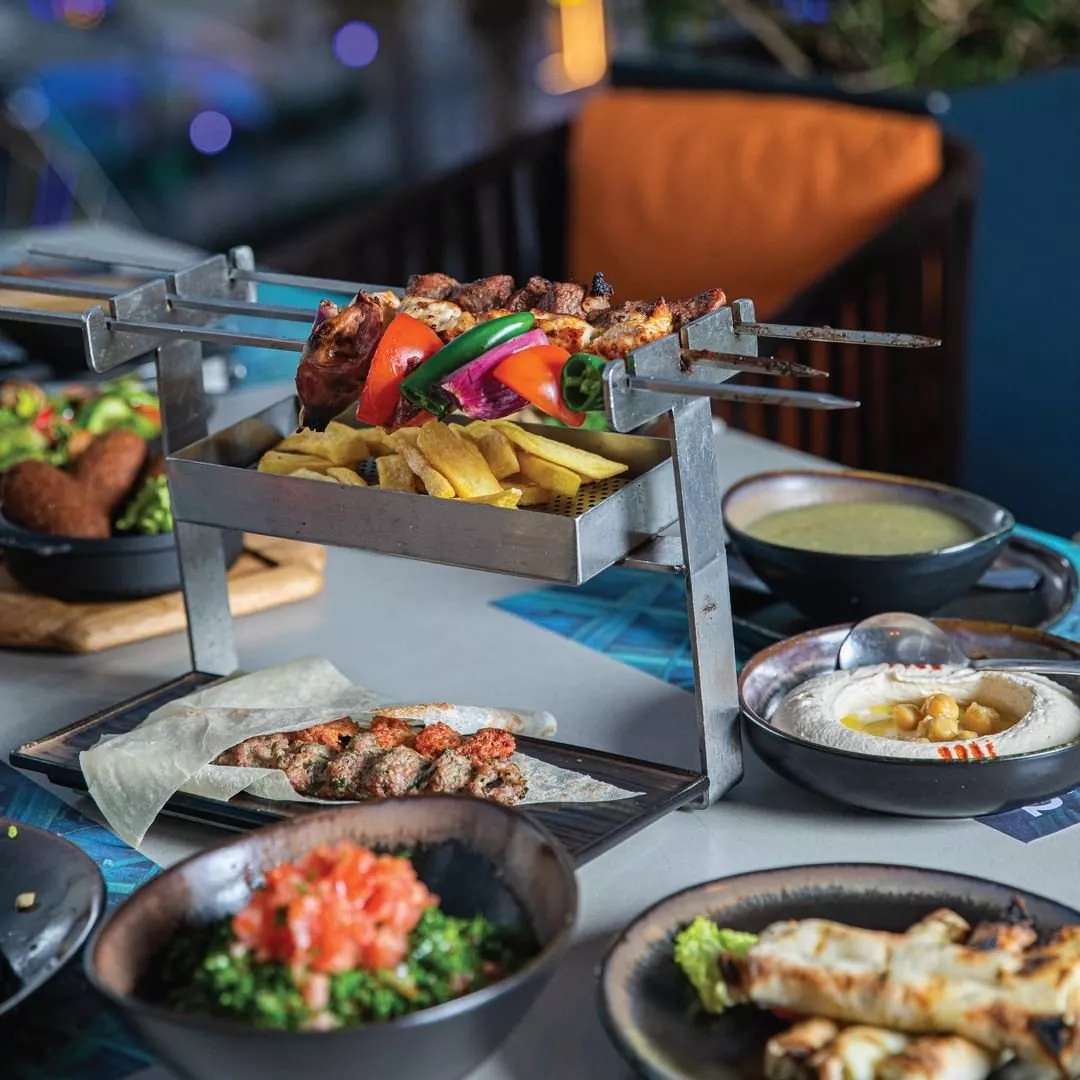 مطاعم تقدّم خدمة توصيل سحور وافطار في دبي، خلال شهر رمضان 2022