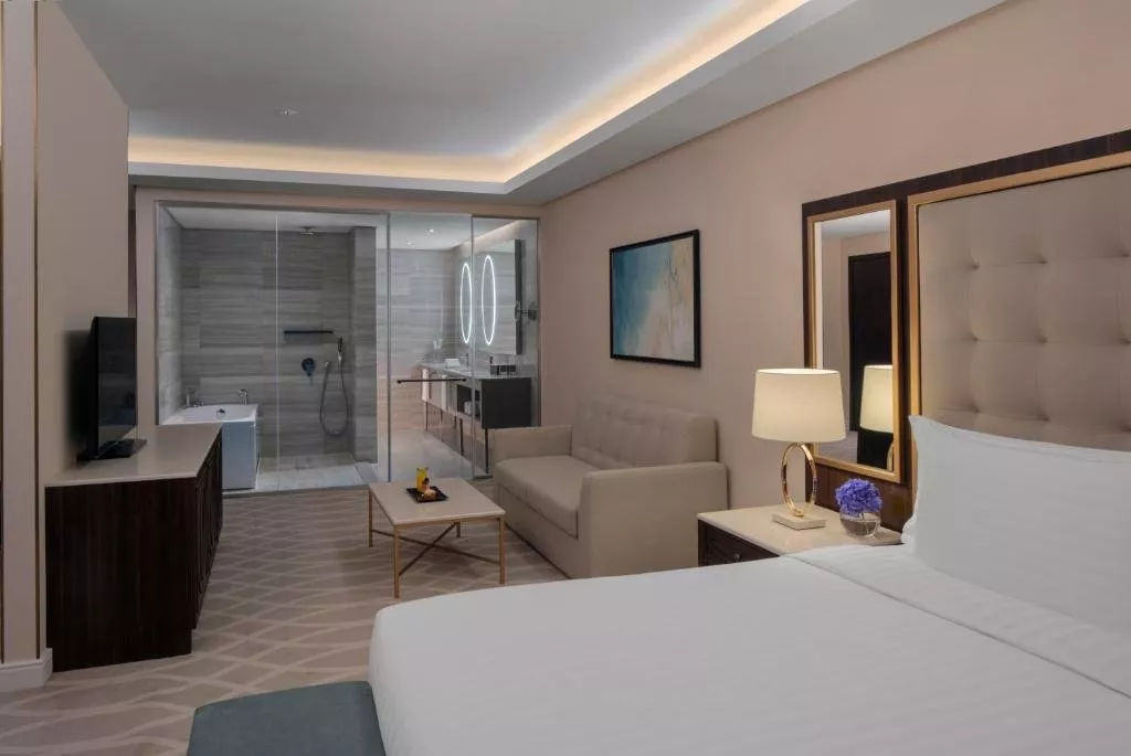 افضل فنادق في الدوحة تقدّم لكِ تجربة استثنائية فاخرة