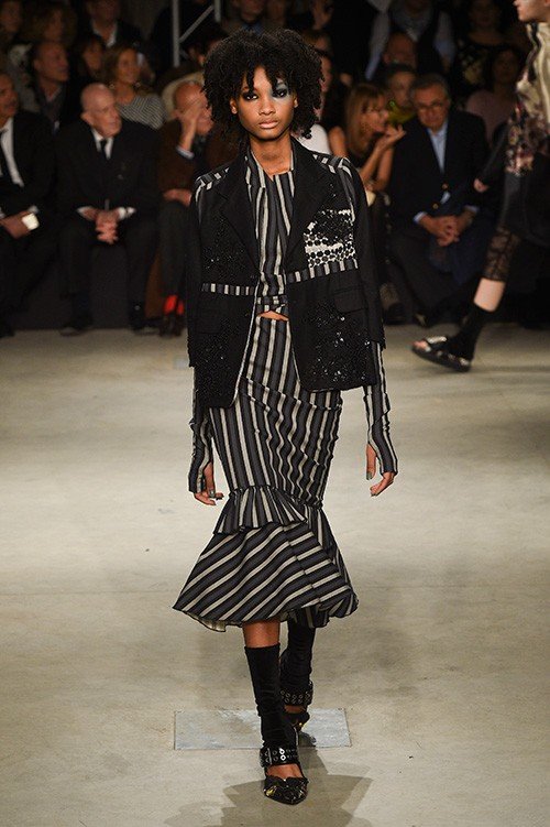 عرض أزياء Antonio Marras لخريف 2017، خلال أسبوع الموضة في ميلانو