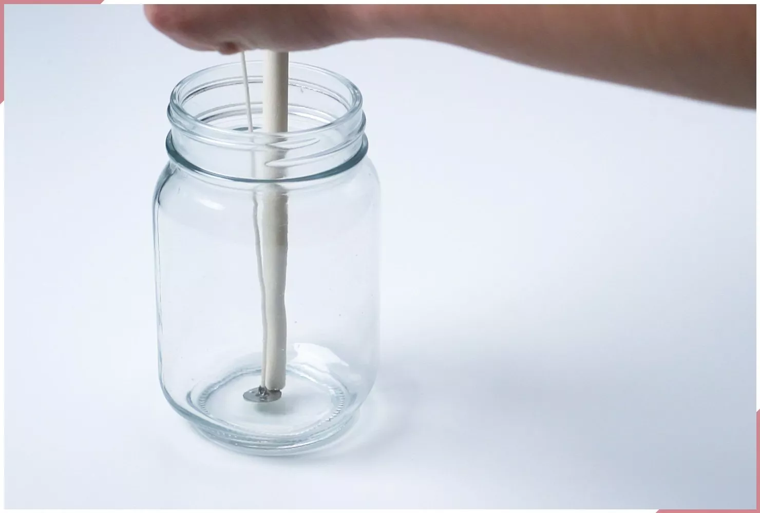 كيفية صنع الشمع المعطر في كوب زجاجي من خلال 10 خطوات سهلة