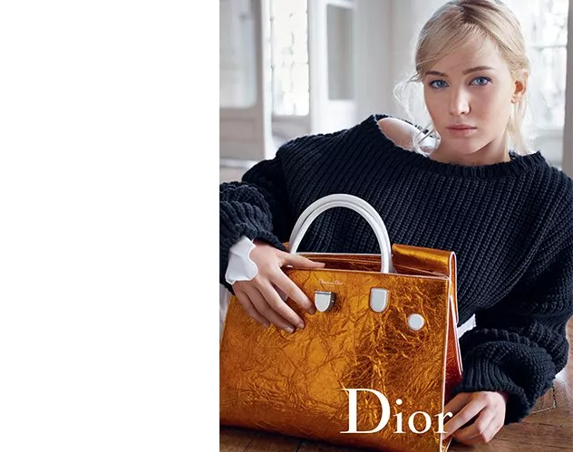 Jennifer Lawrence بطلة حملة حقائب Dior لربيع 2016