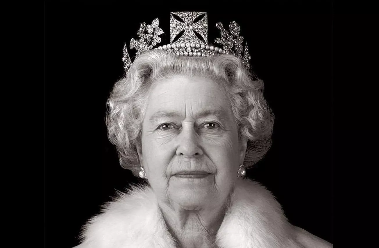 ...وارتدت بريطانيا حلّتها السوداء. وفاة الملكة اليزابيث بعد حكم دام 70 عام