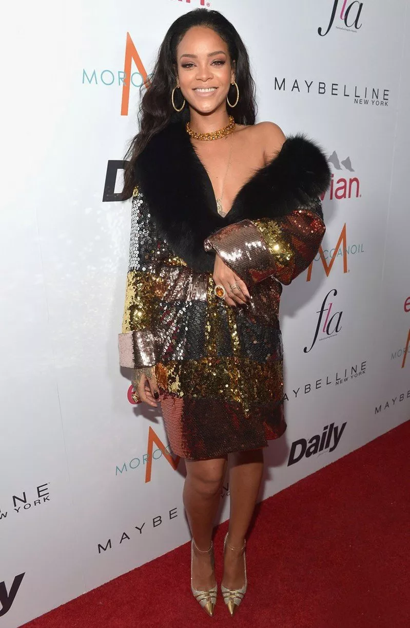 النجمات الفاشينيستا في حفل Fashion Los Angeles Awards