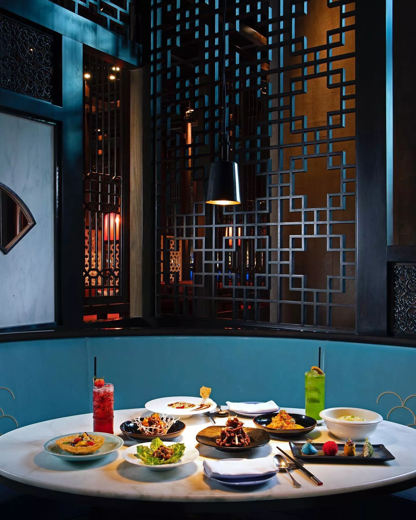 افضل مطاعم فاخرة في ابو ظبي... ستُبهركِ بديكورها المميّز وأطباقها اللذيذة