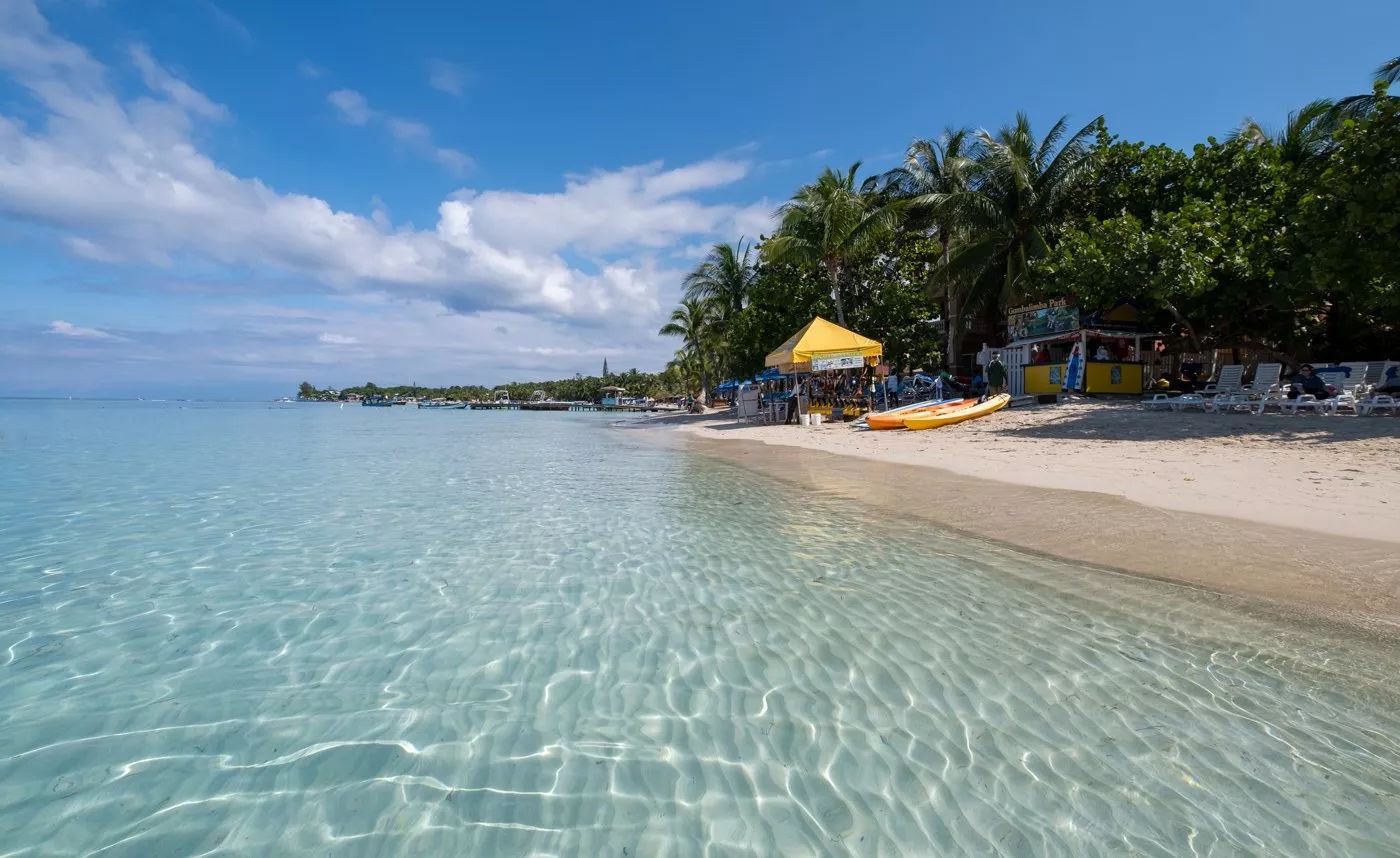 10 وجهات سياحية شبيهة بجزر المالديف، ستبهركِ بجمالها