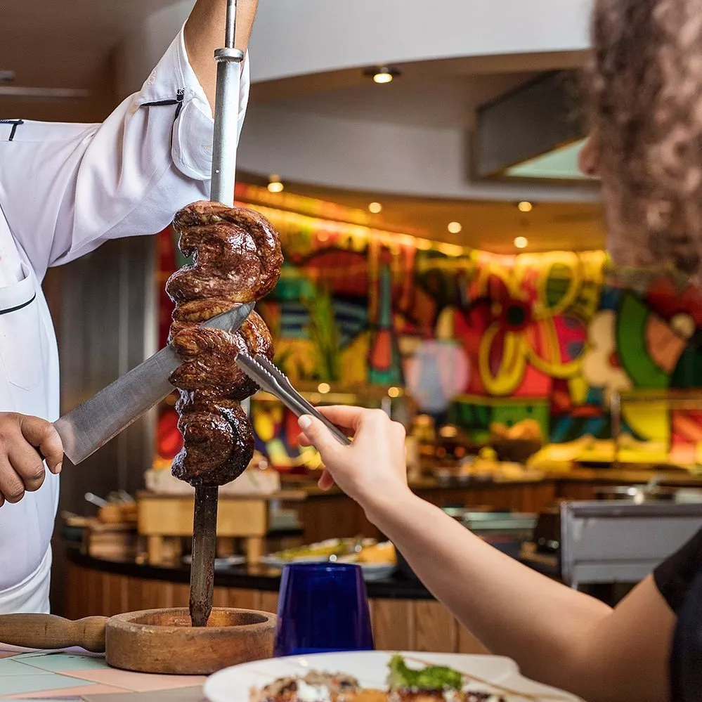 افضل مطاعم قطر لتذوّق مأكولات شهية وسط أجواء مميّزة