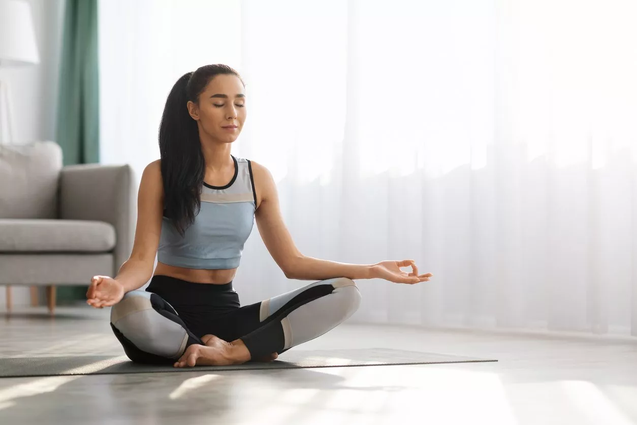 8 نصائح تساعد على تحسين الأداء خلال ممارسة تمارين اليوغا