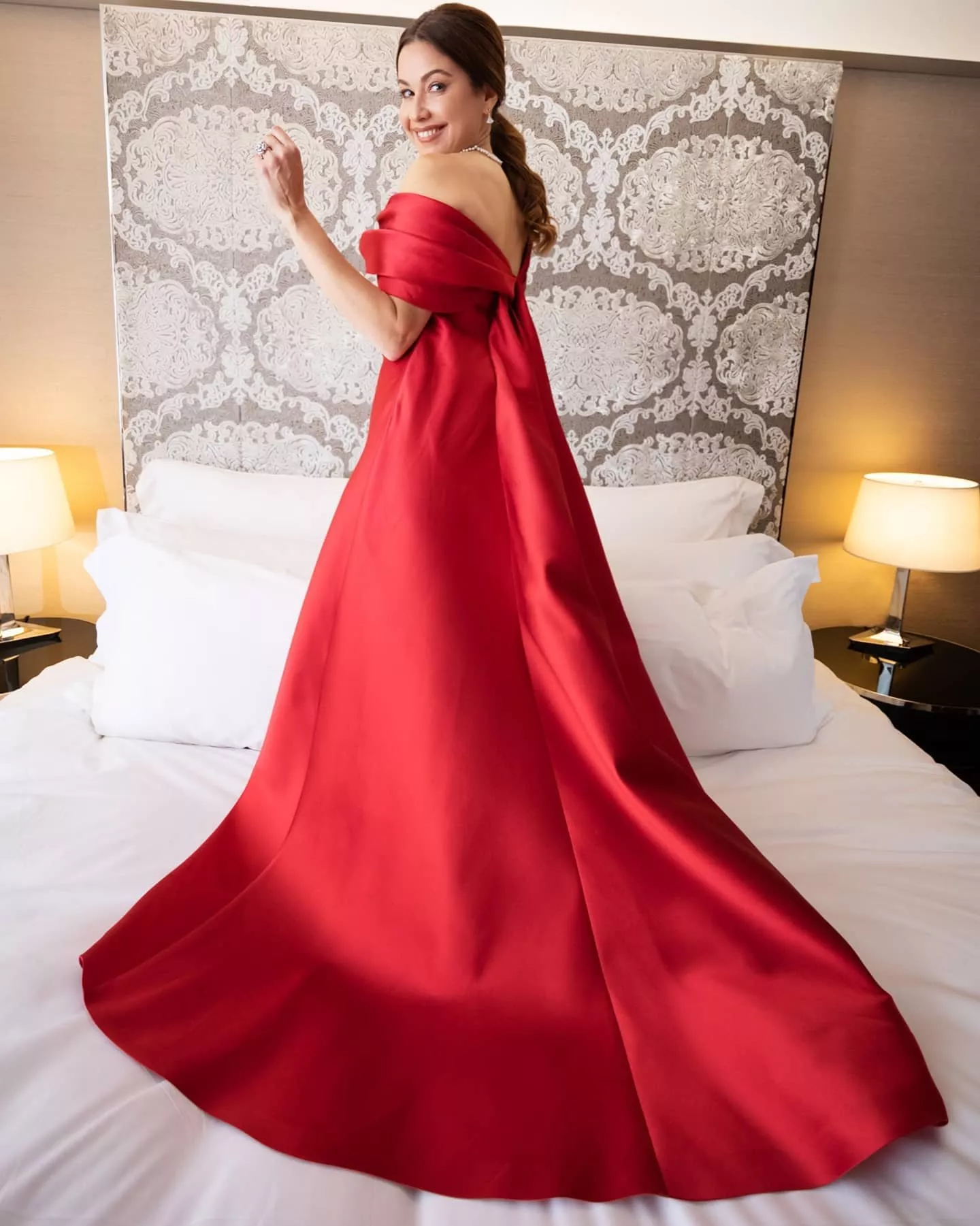 تذكّري معنا أجمل الفساتين الحمراء التي ارتدتها النجمات في السنوات الأخيرة