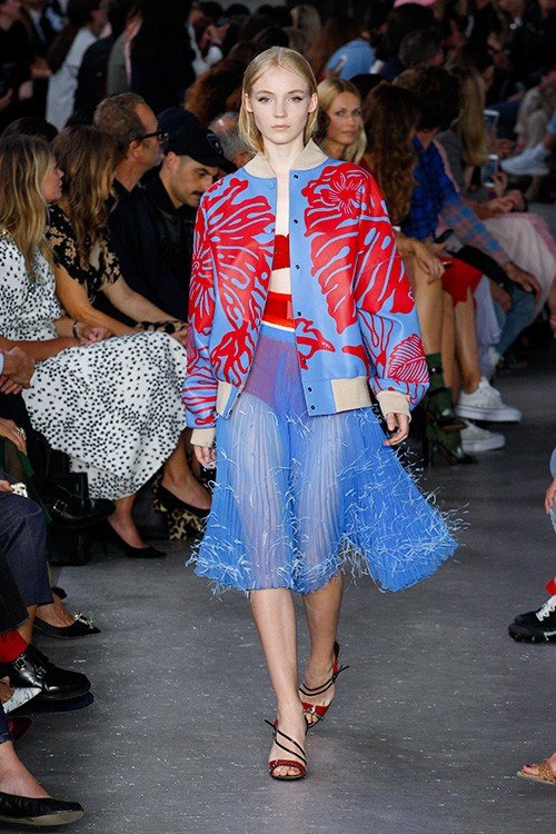 عرض أزياء No. 21 لربيع 2018، خلال أسبوع الموضة في ميلانو