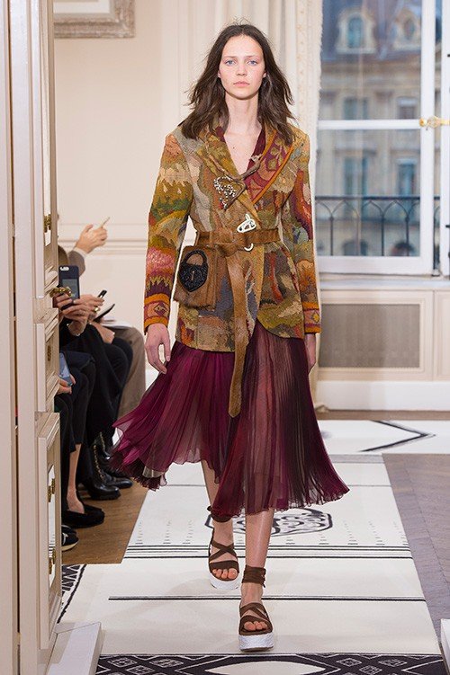 عرض أزياء Schiaparelli لربيع 2018