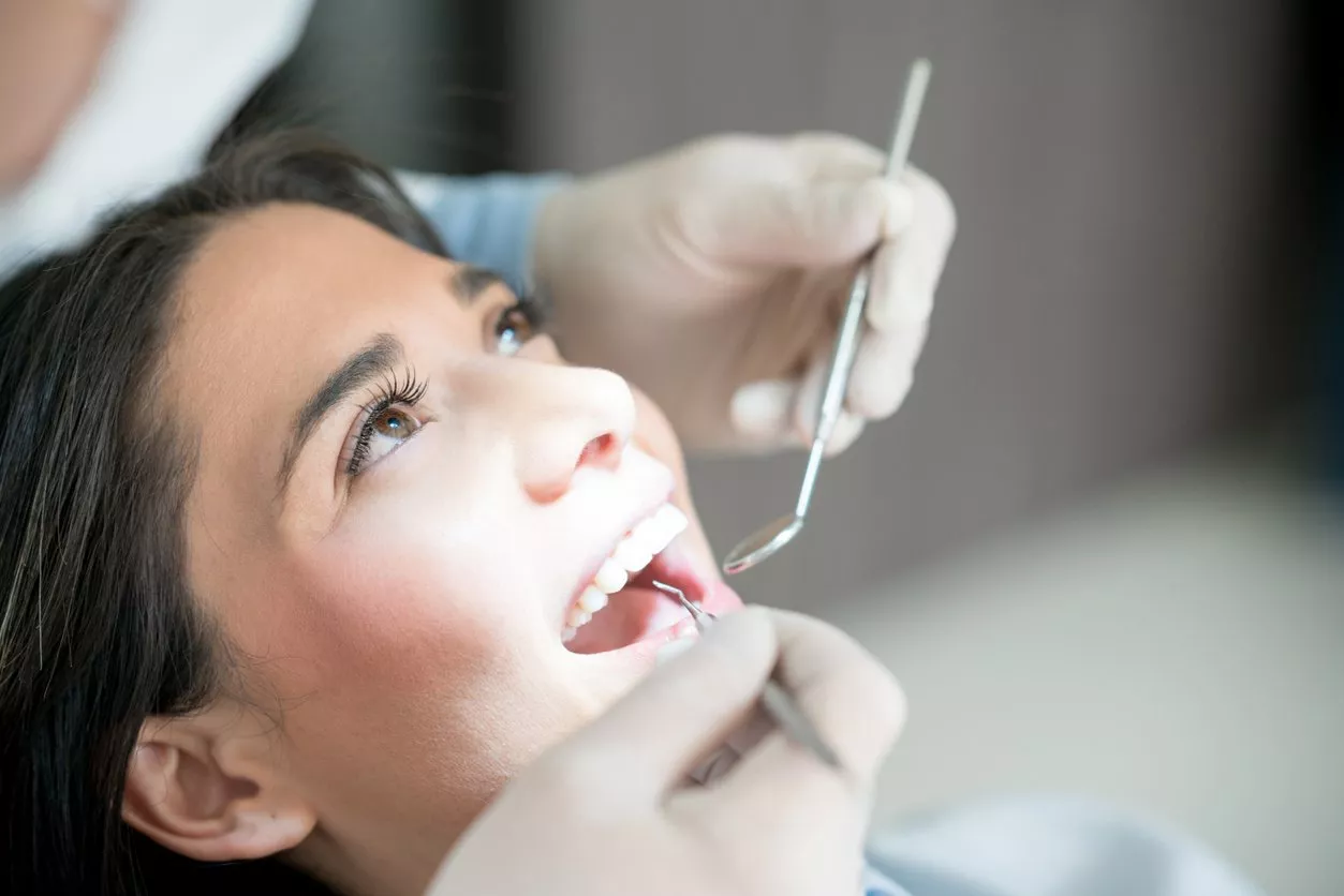 ما هو المعدل الطبيعي لزيارة طبيب الاسنان؟ وهذه أبرز الفحوصات التي يجب القيام بها