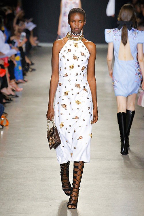 عرض أزياء Andrew GN لربيع 2018، خلال أسبوع الموضة في باريس