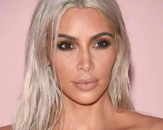 Kim Kardashian تطلق تطبيق للتسوّق الإلكتروني سيخوّلكِ التشبّه بالفاشينيستا والنجمات