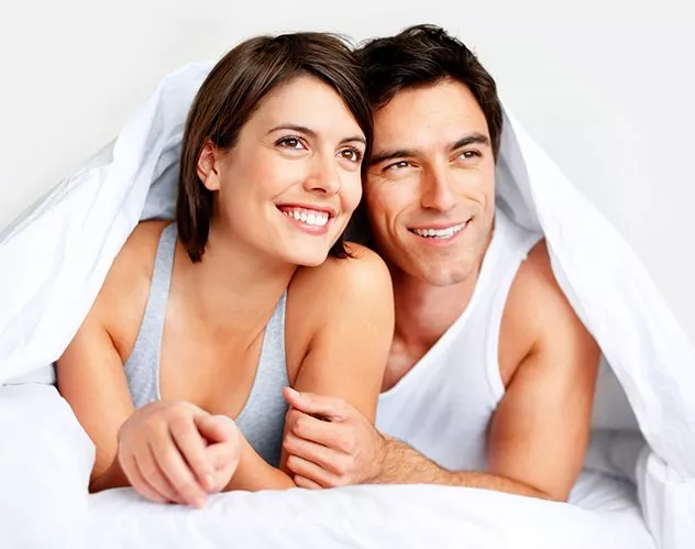 7 خطوات للمحافظة على علاقة حميمة ناجحة بعد زواج طويل