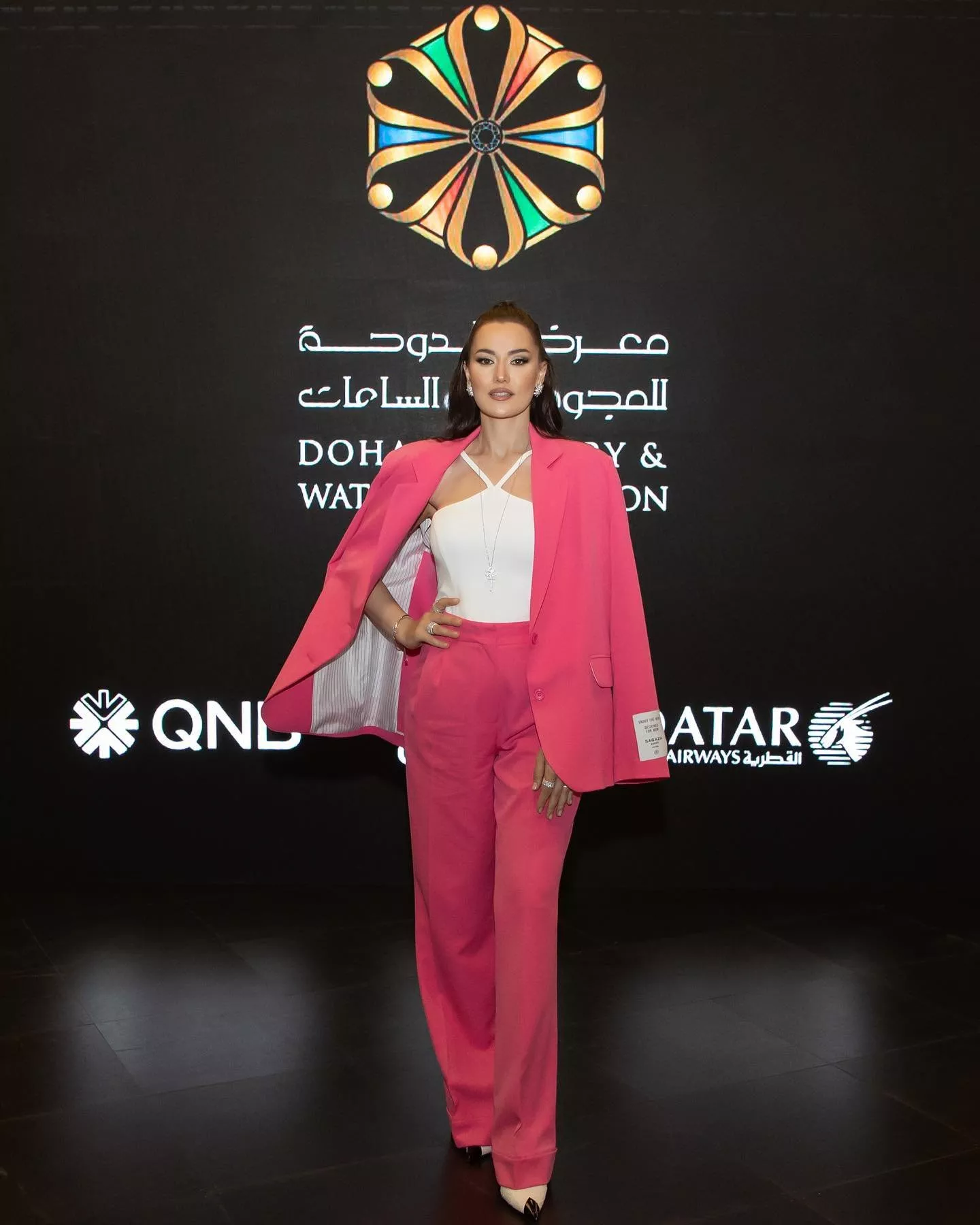 فهرية أفجان تطلّ بلوك منعش وعصري في معرض الدوحة للمجوهرات والساعات 2022