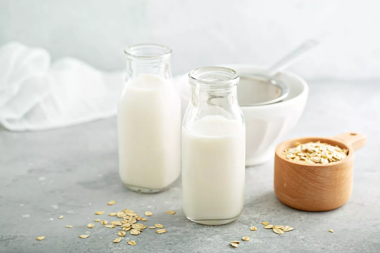 5 اختبارات تساعدك على معرفة اذا كان الحليب فاسد