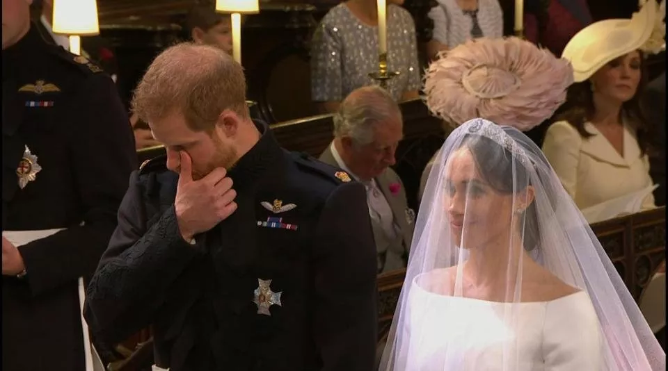 كيف كرّم الأمير هاري وميغان ماركل الأميرة ديانا خلال حفل زفافهما؟ تفاصيل مؤثّرة جداً!
