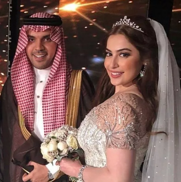 صور الحفل الثاني لزفاف الإعلامية الإماراتية رؤى الصبان والإعلامي السعودي حمود الفايز