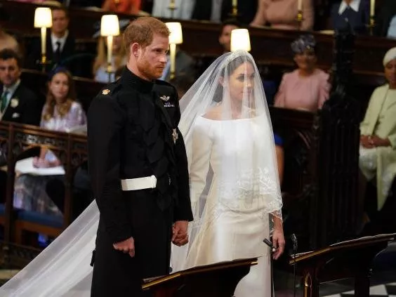 زفاف ميغان ماركل من الأمير هاري: فستان زفاف من Givenchy يعكس أسلوبها العصريّ